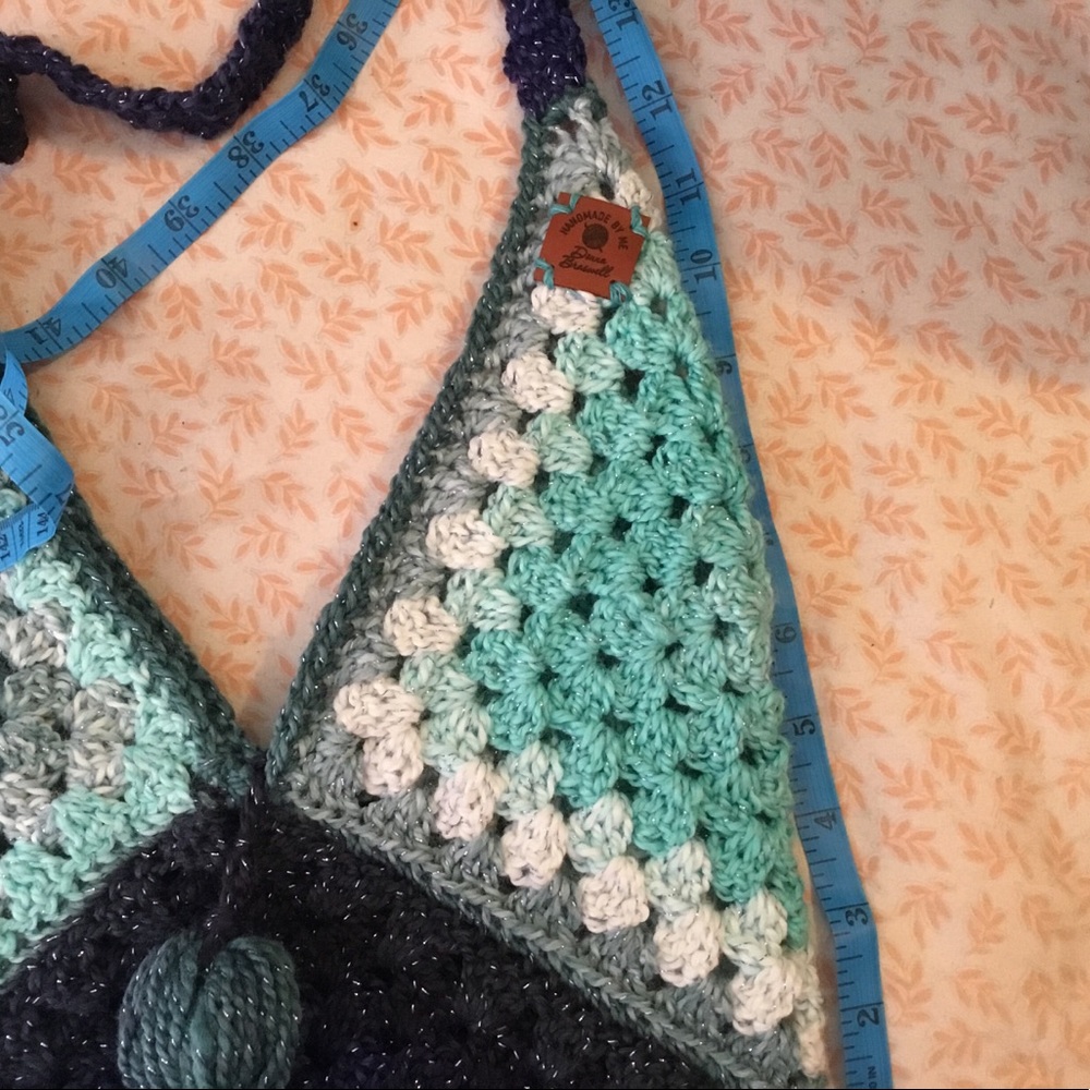 Crochet crossbody BoHo bag. Handmade. Variegated blues with sparkle. - Picture 2 of 9
